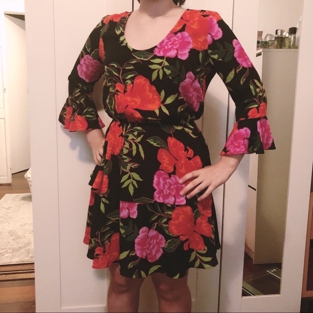Express floral dress long sleeve